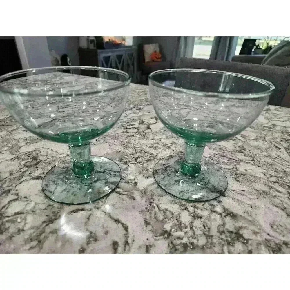 4 Hand Blown Glass Pistachio Green Dessert Sorbet Goblets
